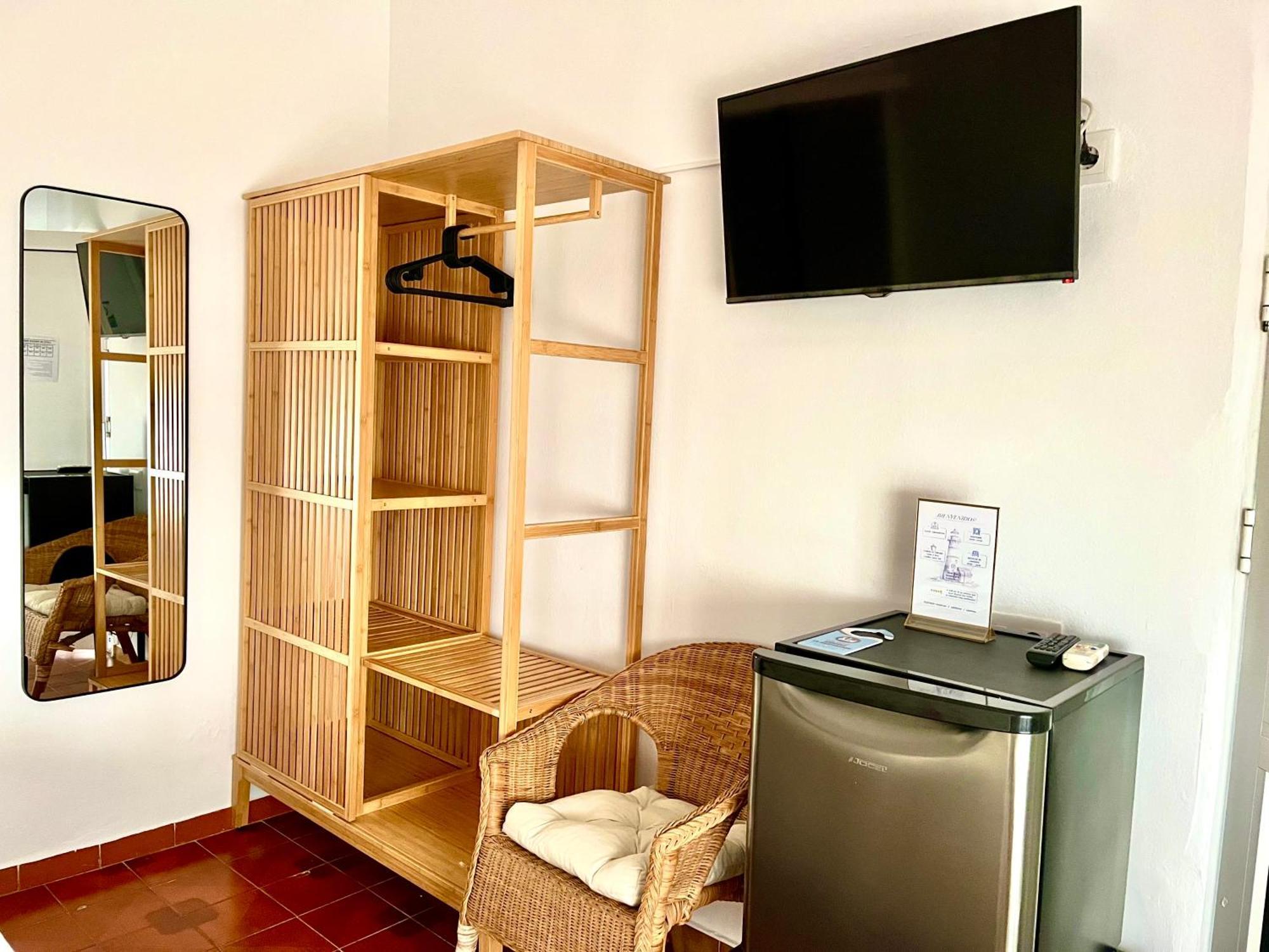 צ'יפיונה Hostal El Faro מראה חיצוני תמונה