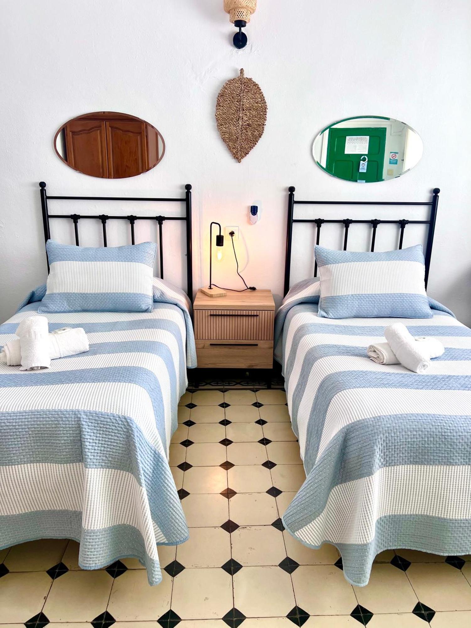 צ'יפיונה Hostal El Faro מראה חיצוני תמונה